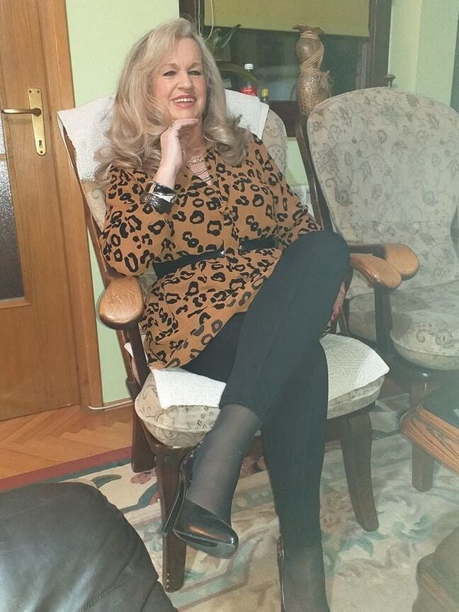 Mature V