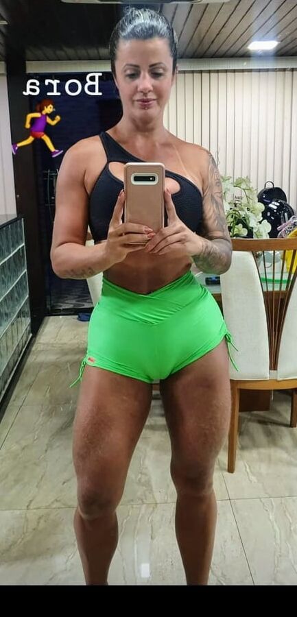 SDRUWS - BIGGEST CAMEL TOE EVER