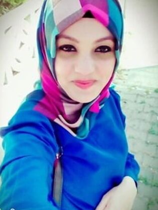 emine with turban
