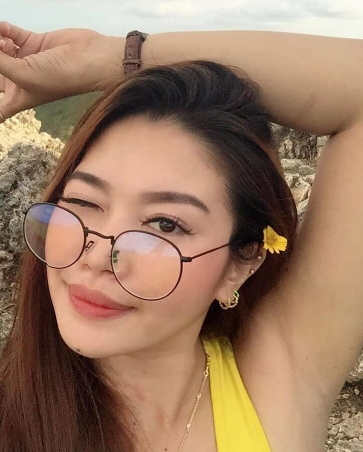 Armpits I Want to Lick