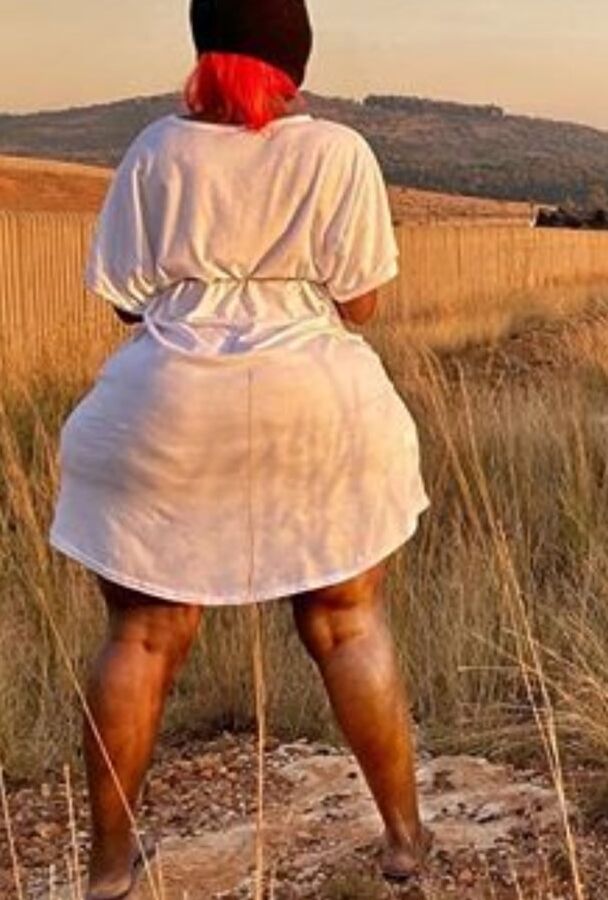 Sexy super wide slim thick mega booty bbw pear Fezile