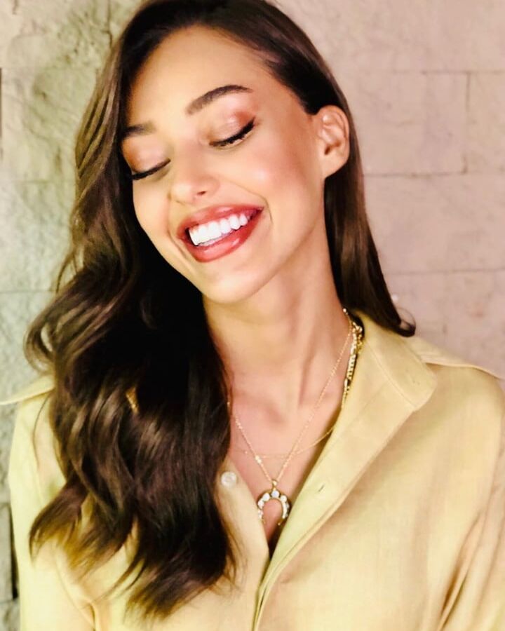 Sexy Turkish Dilan Deniz