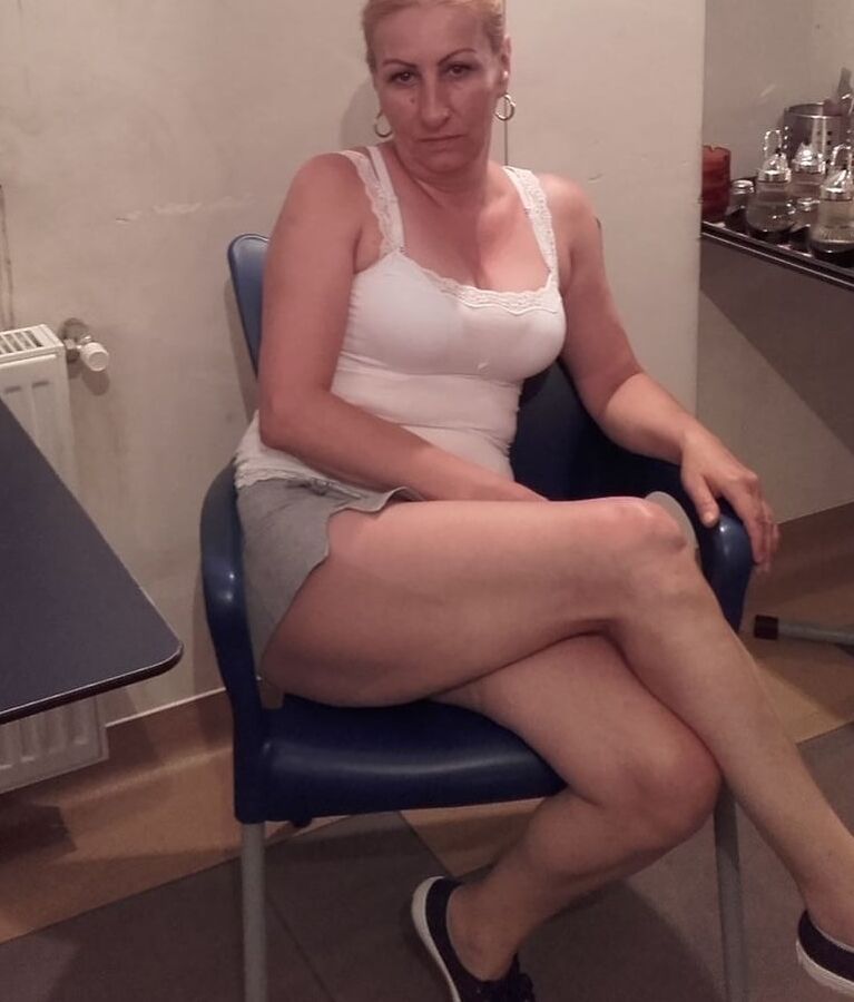 ROU ROMANIAN MILFS SEX BOMB ROMANIAN MOM PART