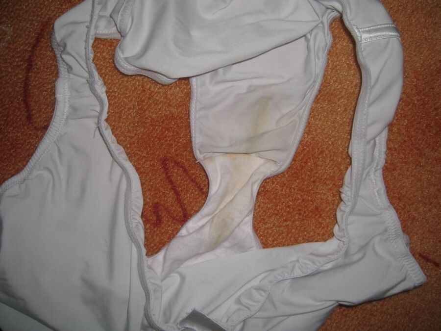 - my wife Annett - various at home - panties pregnant