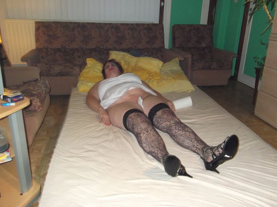 waiting for a date at home
