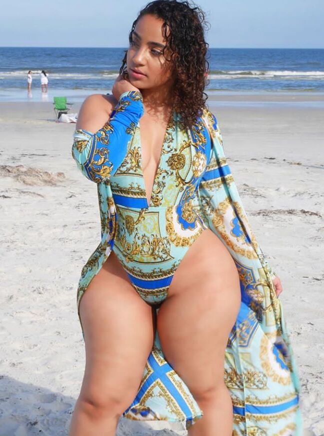 KISE LICRA GITANA GITANE VENEZOLANA GORDITA CULONA MUSLONA