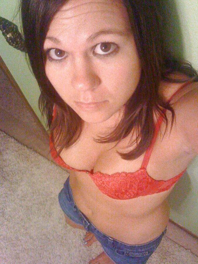 Lauren H ()