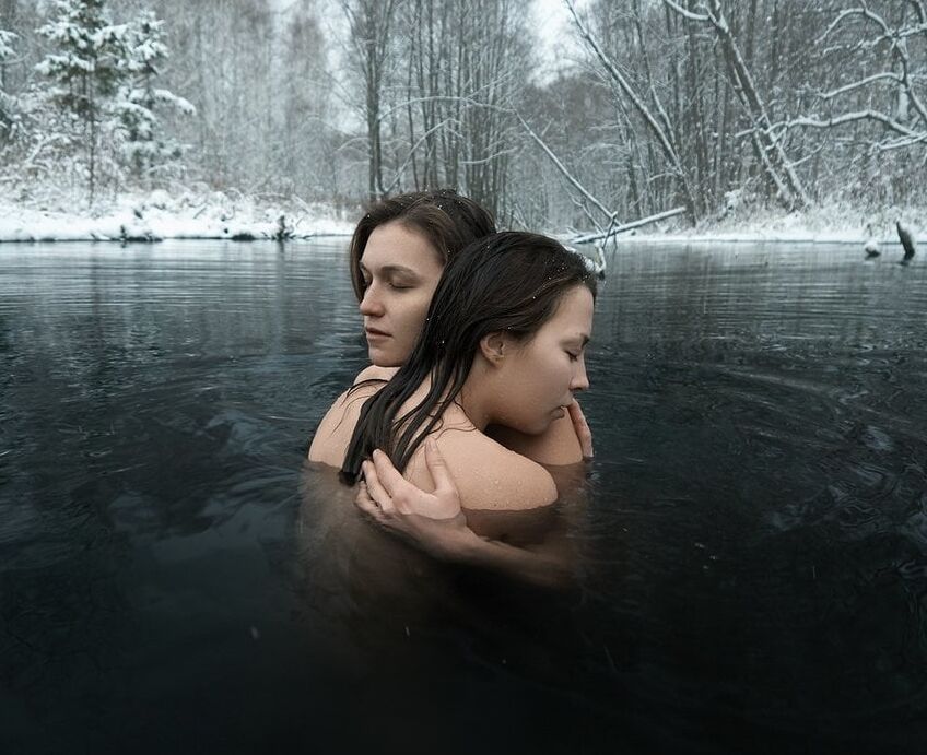 winter&;s girls