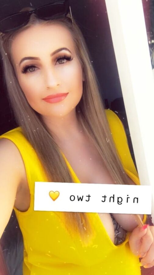 Big tit slag Kelsea