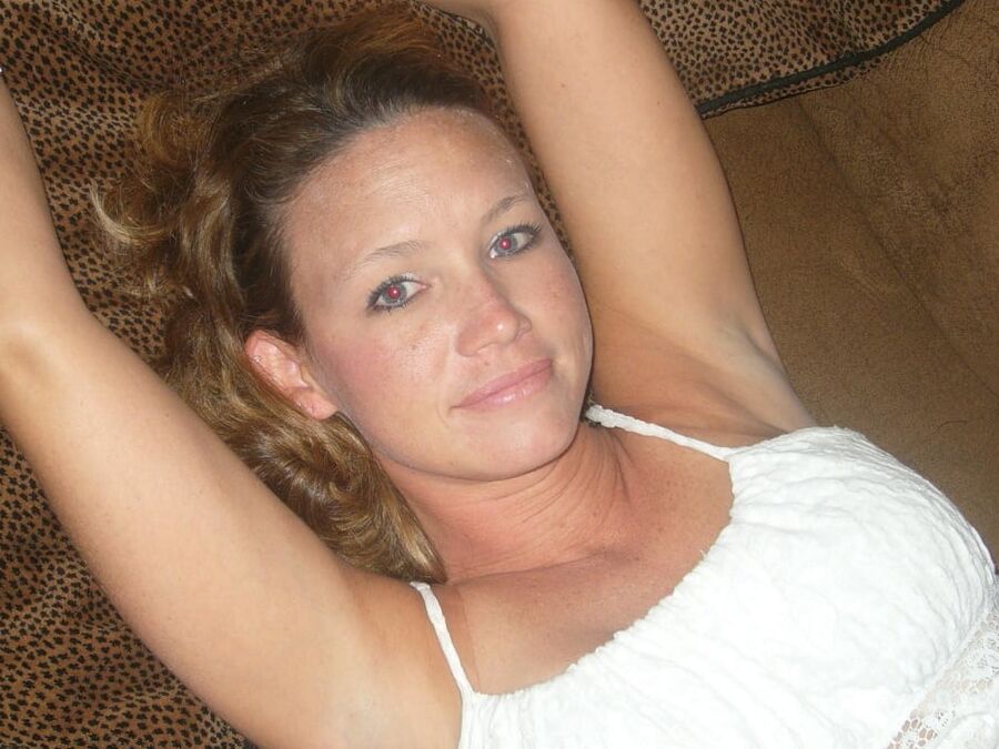 Sexy amateur slim busty MILF wife to enjoy and repost