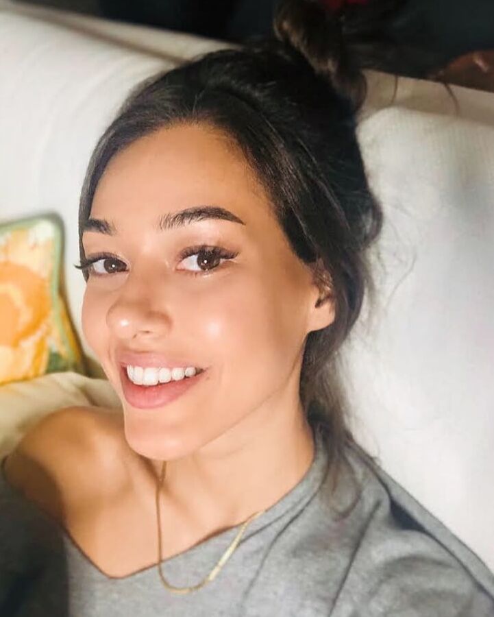 Sexy Turkish Dilan Deniz