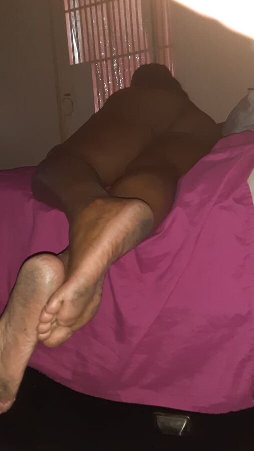 BLACK ASS MILF