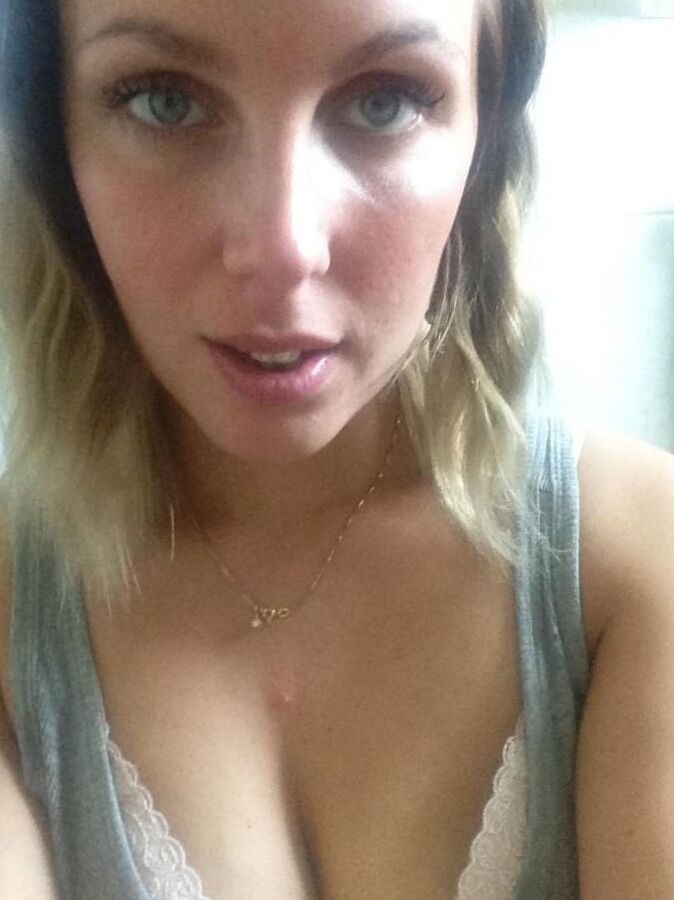 exposed webslut