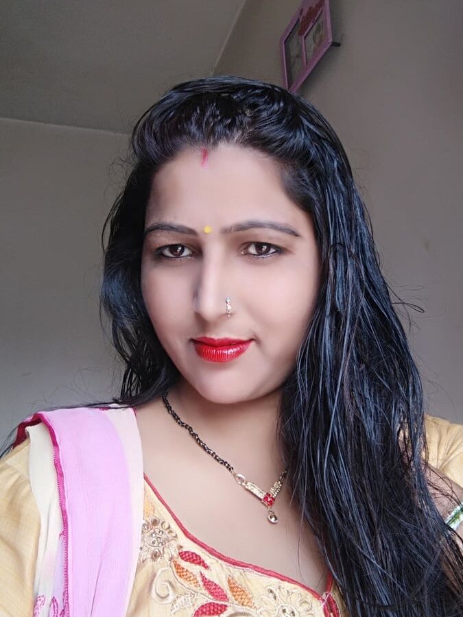 my favorite SEXY BHaBhi