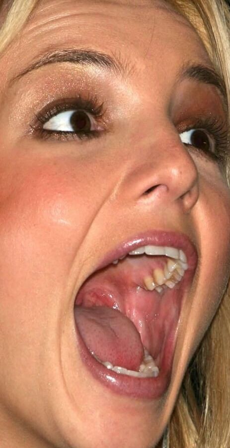 BRITNEY SPEARS