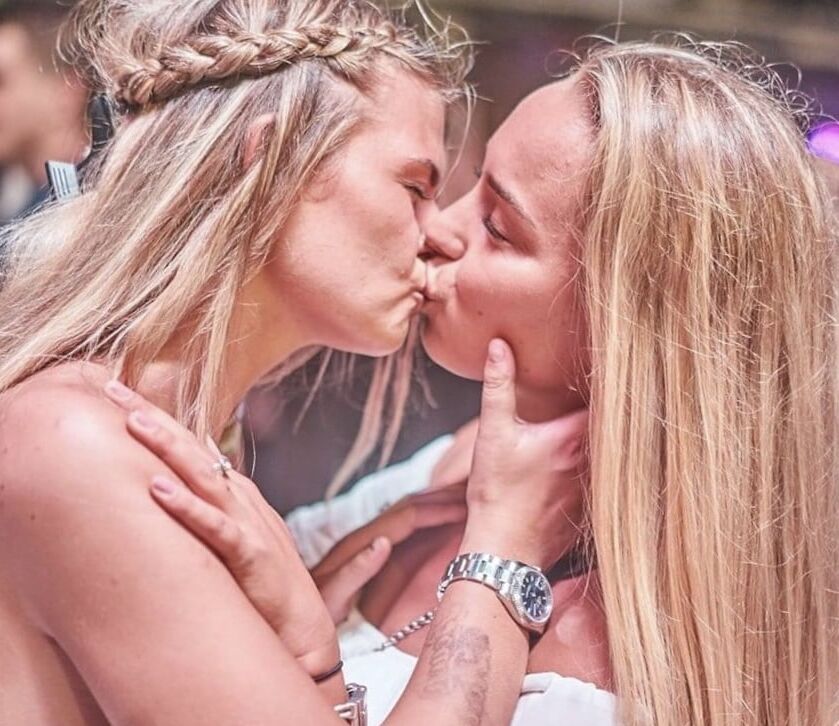 Hot girls party and kissing