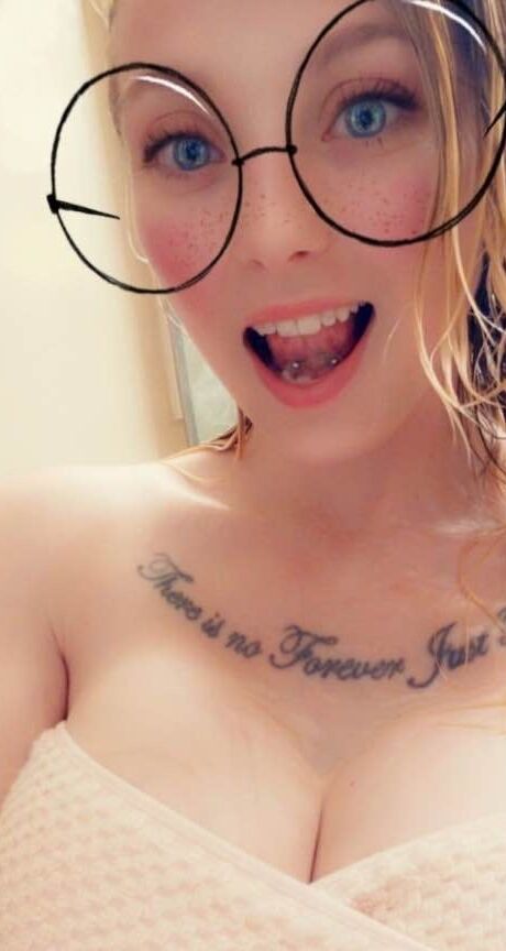 Big Tit Amateur (Cuck Hubby Jessie)