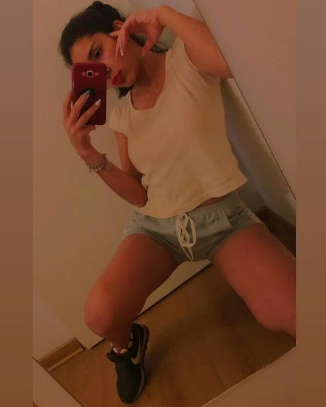 On Instagram- cande_mendez