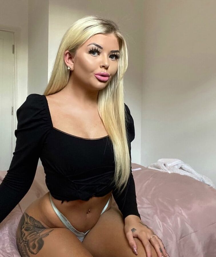 Chav Barbie Taylor