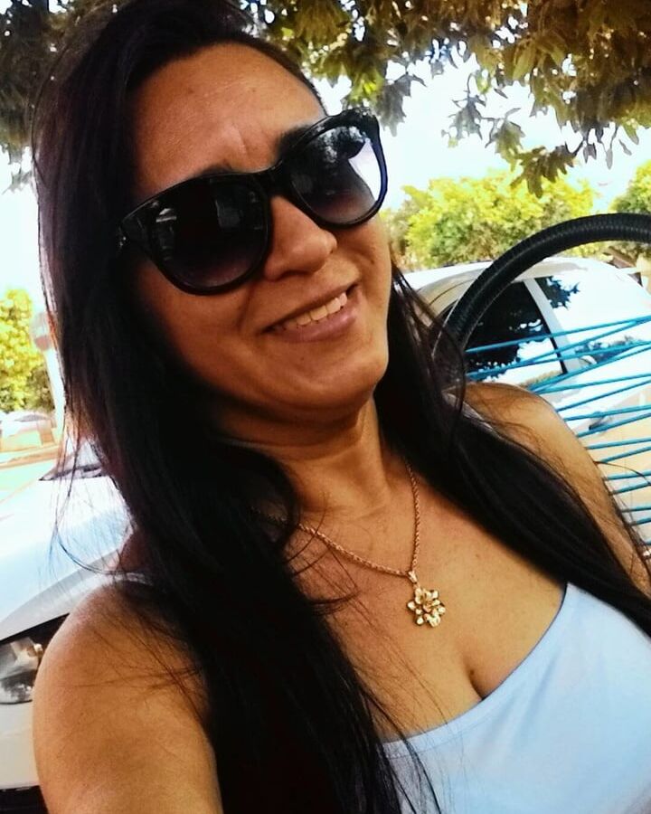Gorgeous milf sunglasses fetish