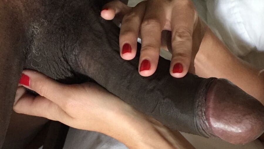 My slutwife masturbates to fav BBC pics