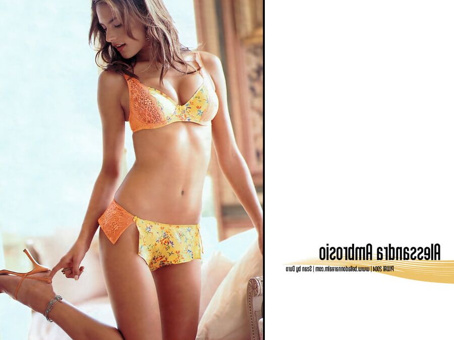 Victoria&;s Secret