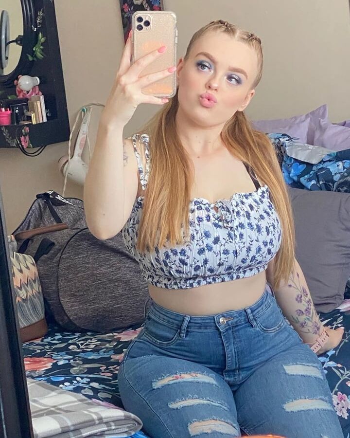 Big titty Taylor