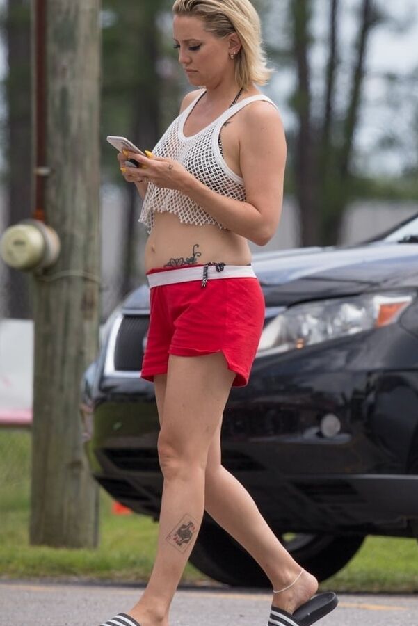 KATE HUDSON
