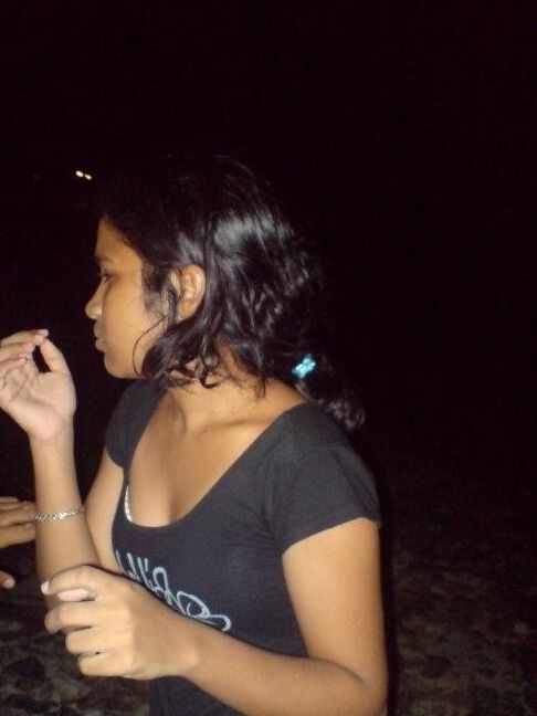 Amateur Sexy Maldivian Girl