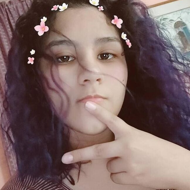 She deserve cum