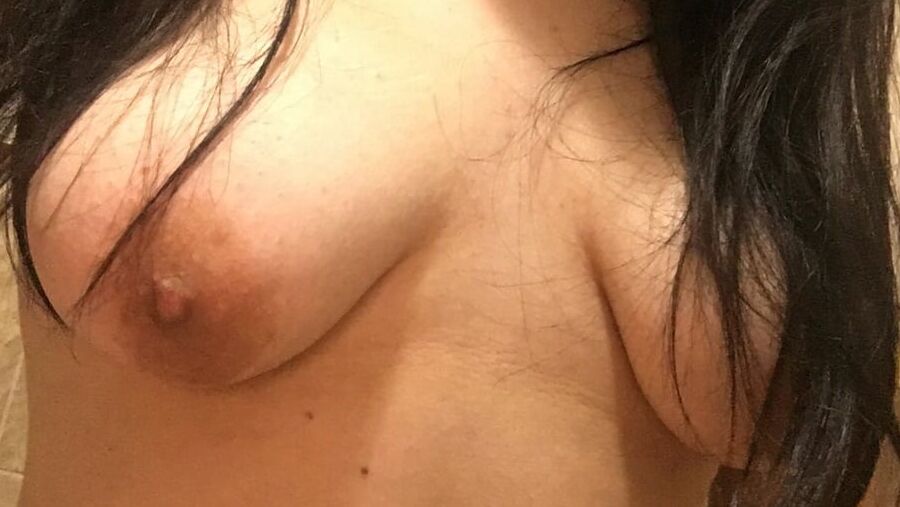 TURKISH GIRL VOL - ONLY SMALL TITS