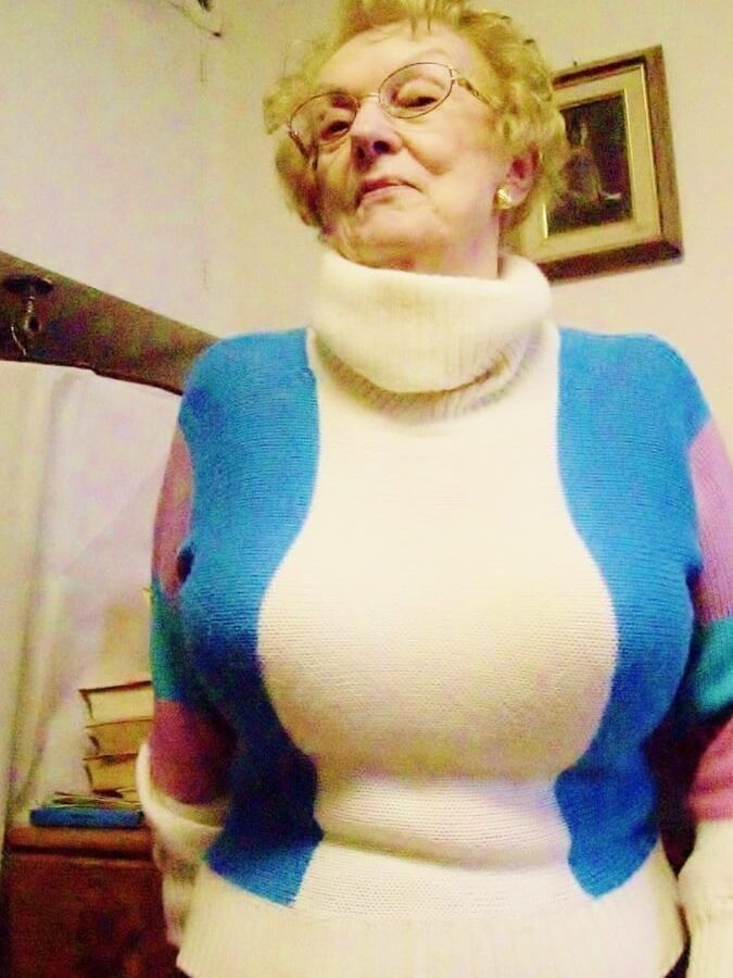Busty Grammy Olga