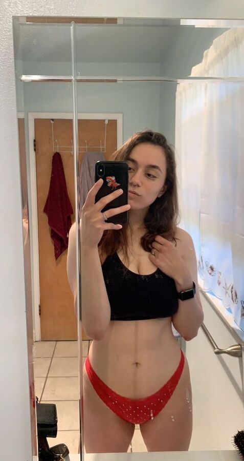 Big Tits Whore Julia Exposed