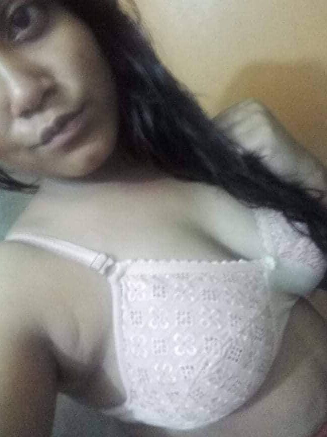 Deshi nude leaked Nidrita Tasnim