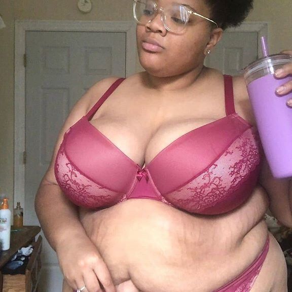 curvy girls