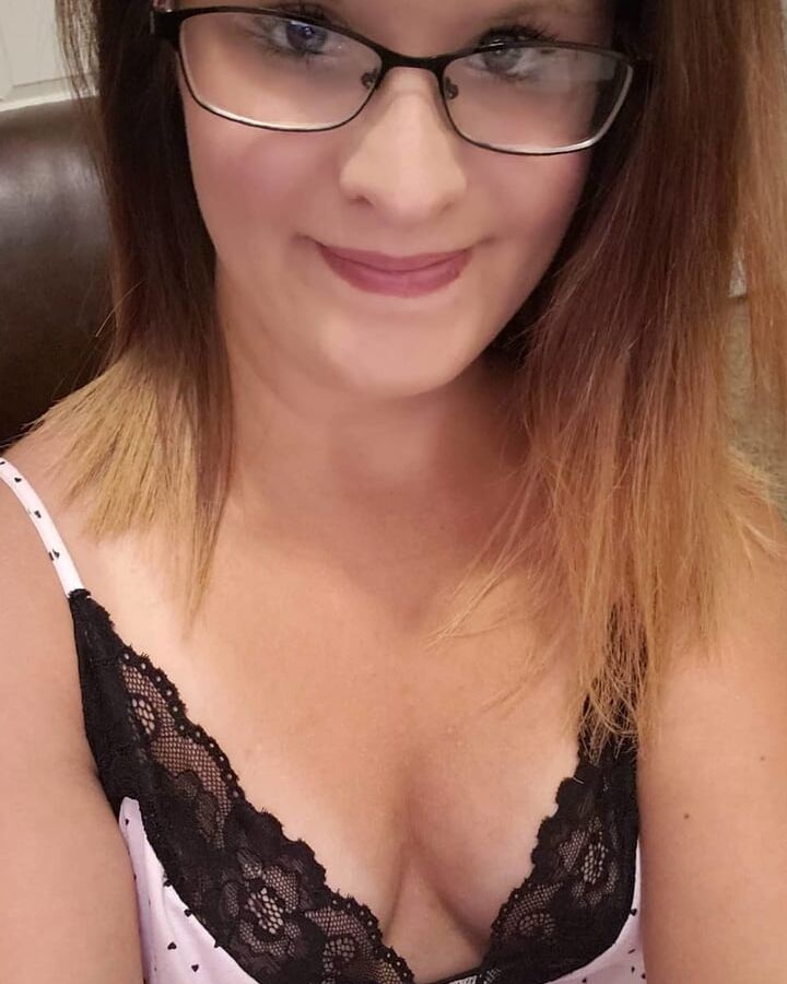 Pregnant slag for hard comments