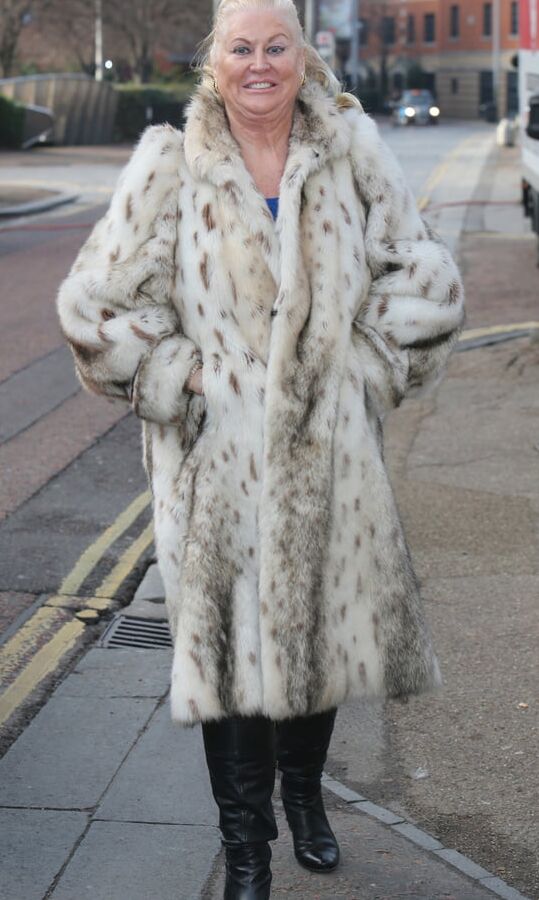 Kim Woodburn