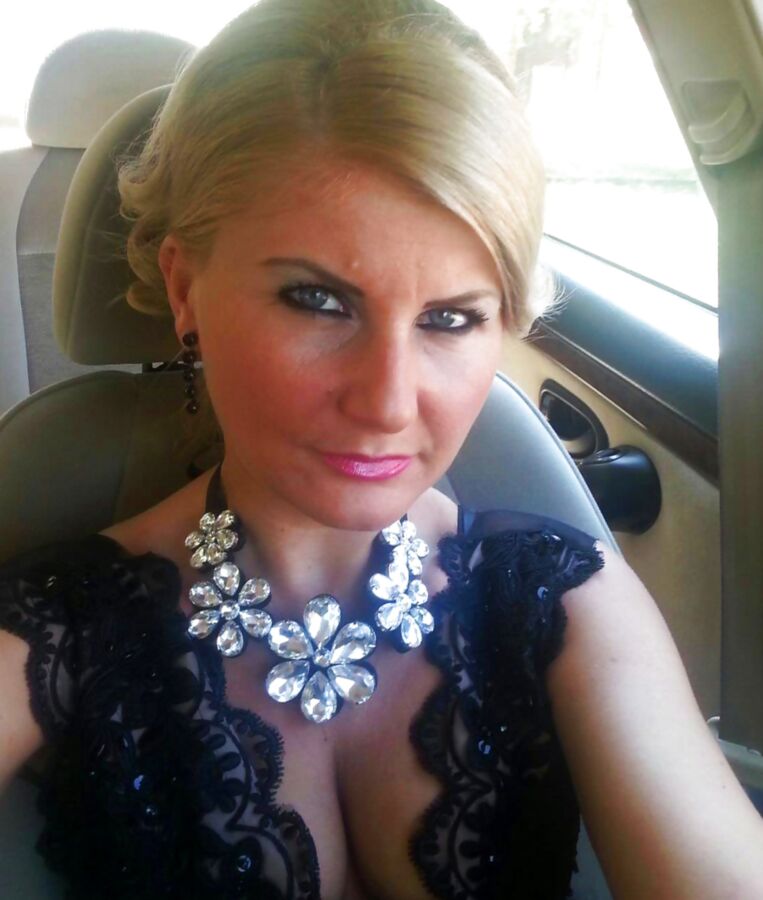 Roxana Deliciosa Milf infiel - Whore mexican milf