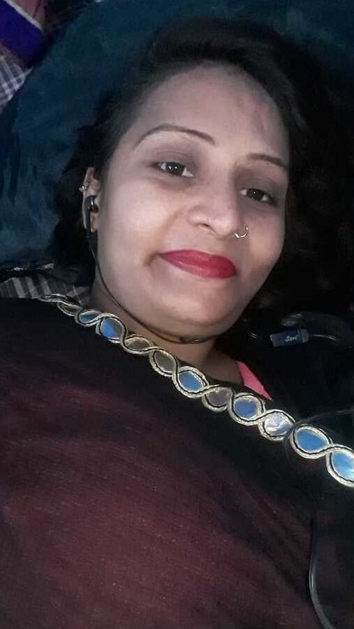 Bengali aunty nude selfie