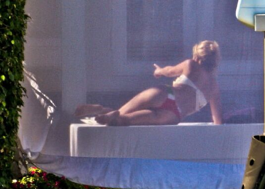 Shakira porn photos