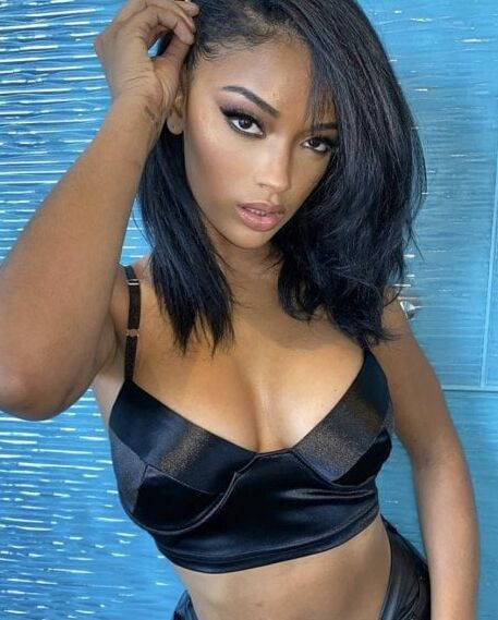 Super Hot Black Escort