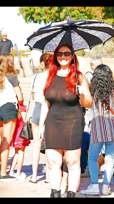 Maduras putas en la playa con transparencia para comentarios