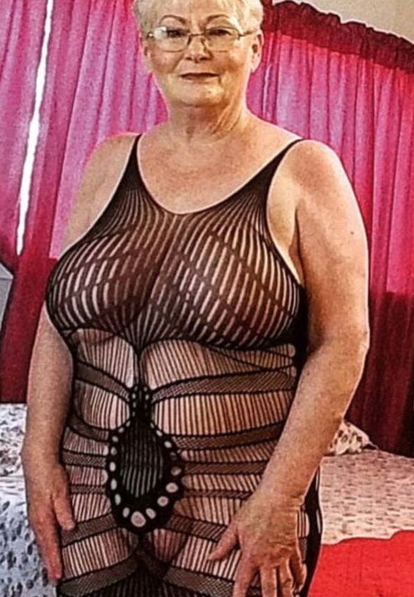 Amateur Granny