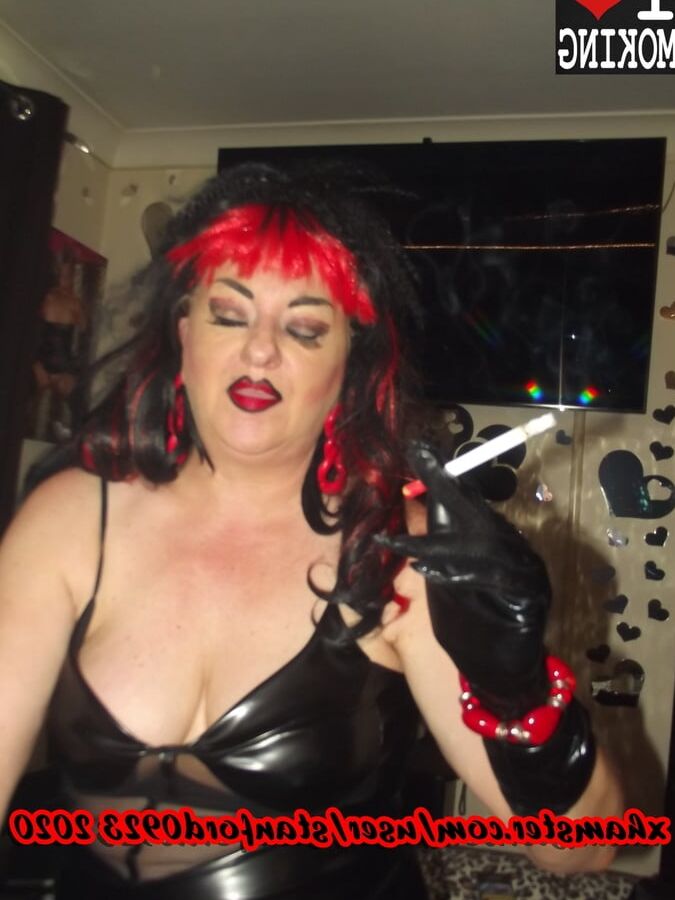 WHORE LOVES SMOKING