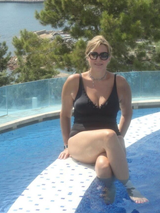 There Is Nothing Sexier Than A Woman In A Swimsuit Pt.