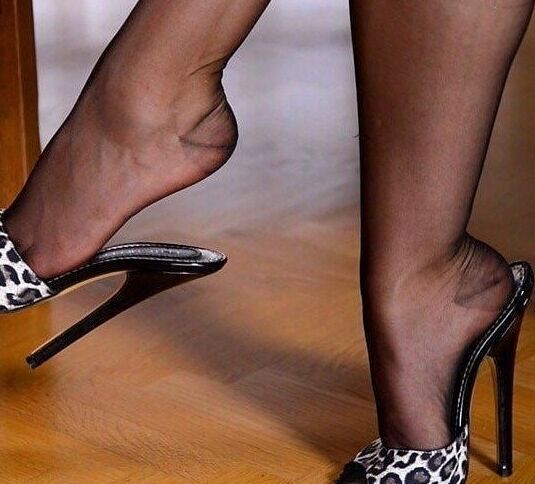 Sexy Highheels on foot from Instagram