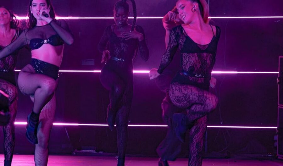 DUA LIPA