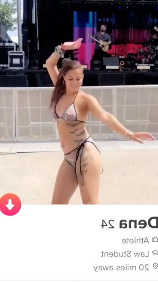 Tinder Slut Dena
