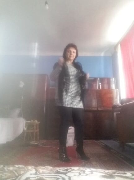 BBW pantyhose romania