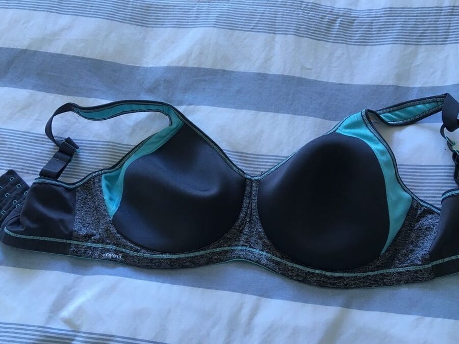 Sportsbras